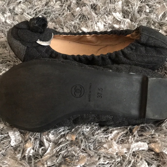 *SOLD* Chanel Ballet Flats - Picture 5 of 8